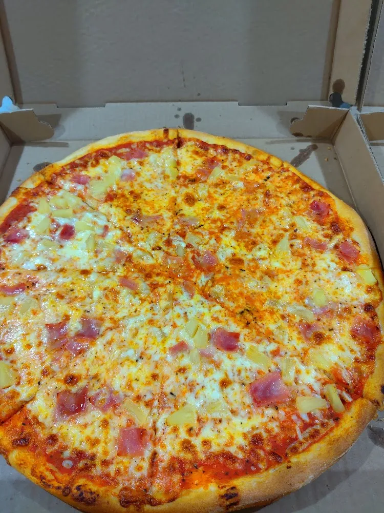 Hawaiian Pizza